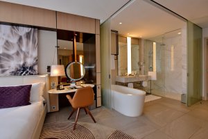 KING Pool Facing 211 (6)